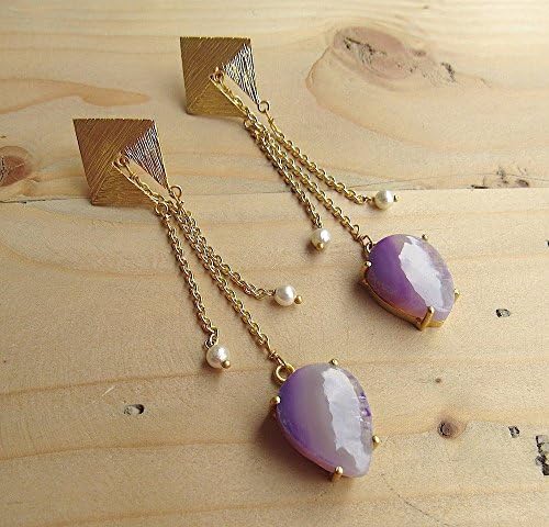 Purple Agate Quartz Dangle Earrings with Pearls and Hammered Metal Finding/Gemstone Earrings/Long Drop Earrings