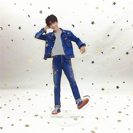 Amazon Co Jp Hsunny アクリルスタンド 新品 陳情令 藍忘機 魏無羨 アクリルスタンド 魔道祖師 アクリルスタンド パターン両面印刷 15cm 王一博 肖戦萌 グッズ かっこいい 漫画 可愛い デコレーション 置物 プレゼント ホーム キッチン