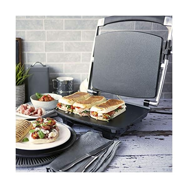 Breville Sandwich/Panini Press & Toastie Maker | 4-Slice | Non-stick-coated aluminium plates | Stainless Steel [VST026]