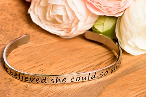 Bracelet Armband -She Believed She Could