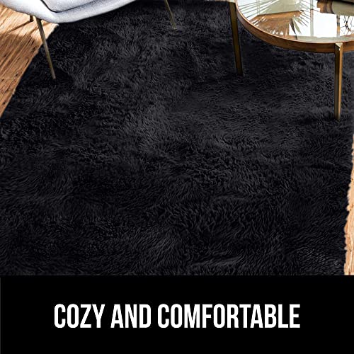 Gorilla Grip Soft Faux Fur Area Rug, Washable, Shed and Fade Resistant