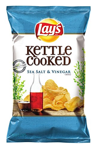Lay's Kettle Cooked Sea Salt and Vinegar Chips - Image 2