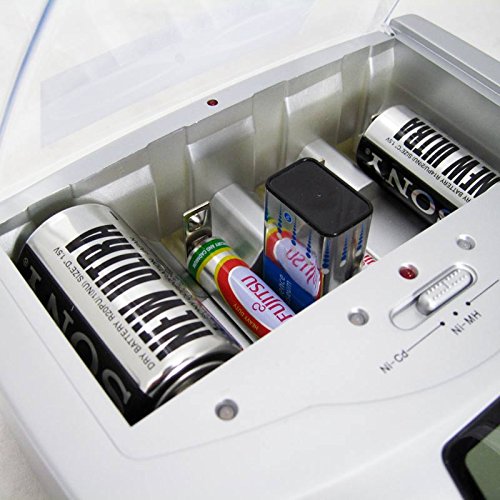 Cargador universal de pilas C/D/AA/AAA/6LR61 NiCd, NiMH y alcalinas (17 x 15 x 6 cm, con pantalla LCD)