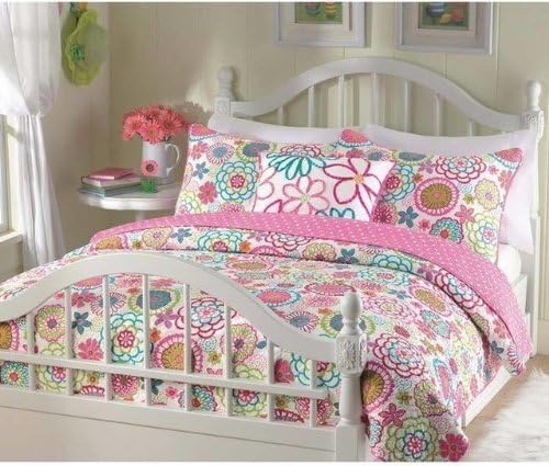 quilt set Girls Reversible Flower and Polka dot (Queen) Includes a Bonus Gift of Our Exclusive Coconut House Lip Balm! (Shipped Separately)