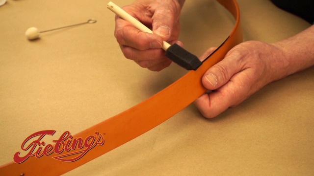 2 Fiebings+Edge+Kote+Oz+Leather