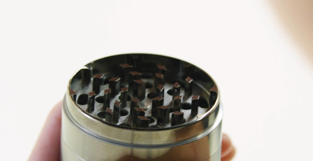 Grey-Grinder-Tibetan-Buddha-Mandala-Spice-Grinder-Kitchen-Accessory