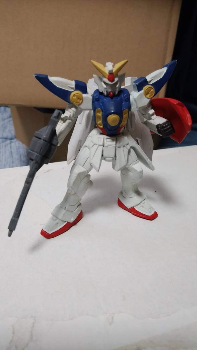 １体 フィギュア ウイングガンダム 新機動戦記ガンダムｗ 当時物 食玩 B07lds4dvq 食玩 一流の品質