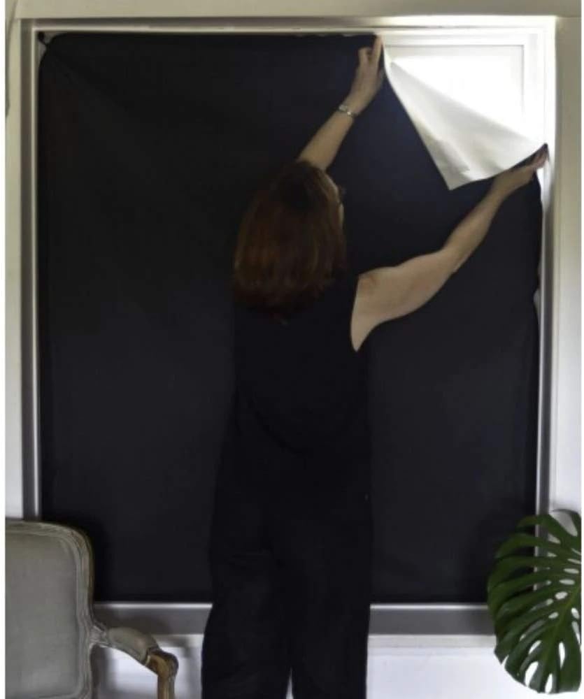 Easynight Portable Travel Blackout Blind, 100% Light Blocking Fabric, XXL, Fit Any Size/Shape Up To 300x145cm - Image 4