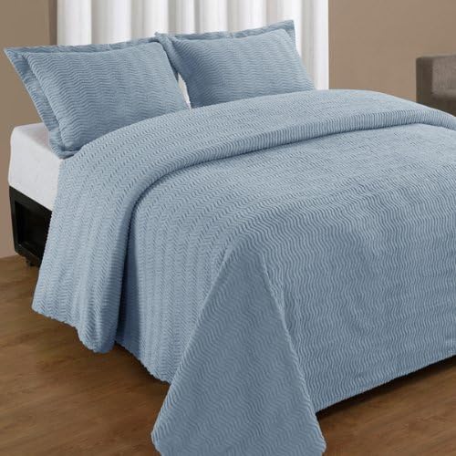 blue bed spread
