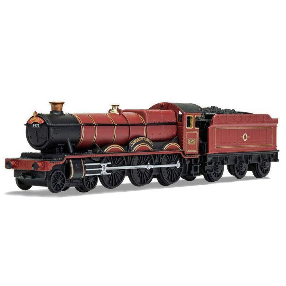 Corgi Diecast Model Vehicles - CC99724 Hogwarts Express - Men, Women & Kids Souvenir Gifts from UK - Small Die Cast Toy Train Models for Boys, Gift for Harry Potter Enthusiasts