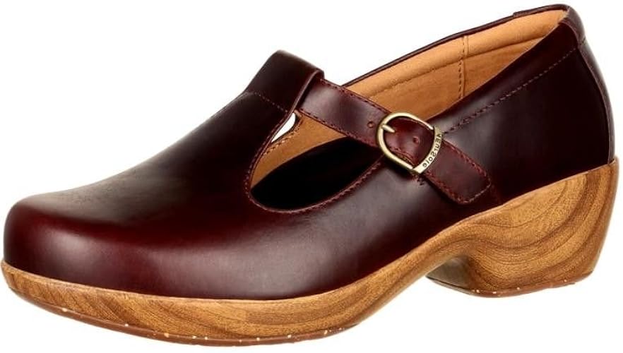 t strap clogs