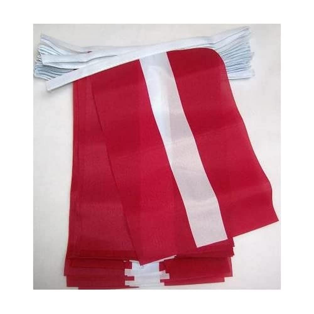AZ FLAG - Latvia Bunting Flag - 40 Ft Garland with 20 Latvian Flags 18'' x 12'' - 100% Polyester String Pennant - 12 meters