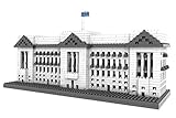 POCO DIVO Buckingham Palace Micro Block Building Set (1540 pcs)