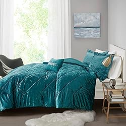 Intelligent Design Queen Comforter Set, Velvet