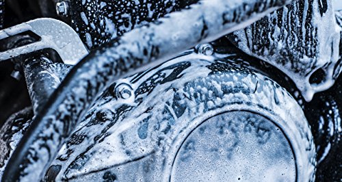 3 Muc+Off+664US+Motorcycle+Fluid_Ounces