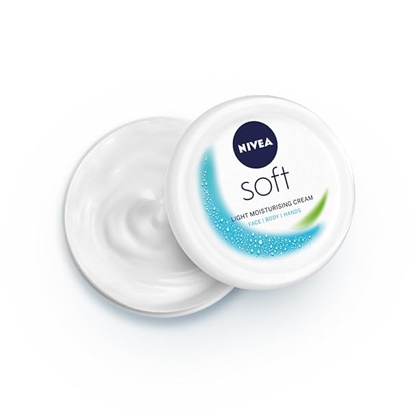 NIVEA SOFT LIGHT MOISTURISER, 200ML