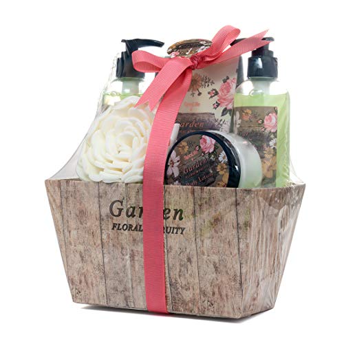 Spa Life All Natural Bath and Body Luxury Spa Gift Set Basket (Floral Fruity)