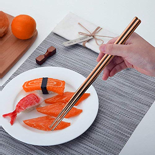 Rose gold Travel flatware set with Case Stainless Steel silverware Tableware Set,Include Knife/Fork/Spoon/Straw (Portable Rose gold)