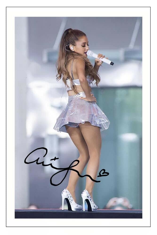 Ariana Grande Signed 12x8 Inch Photo Print Pre Printed Signature Autograph Gift