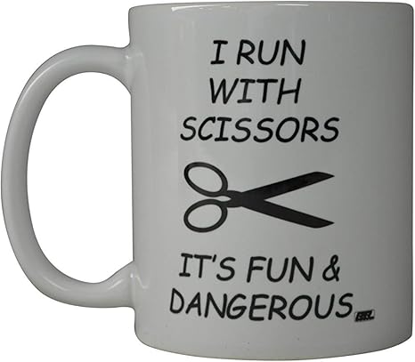 Amazon De Kaffee Haferl Ich Laufe Mit Einer Schere Es Ist Lustig Und Gefahrlich Neuheit Tasse Tolle Geschenkidee Fur Manner Frauen Buro Party Angestellter Chef Mitarbeiter Schere