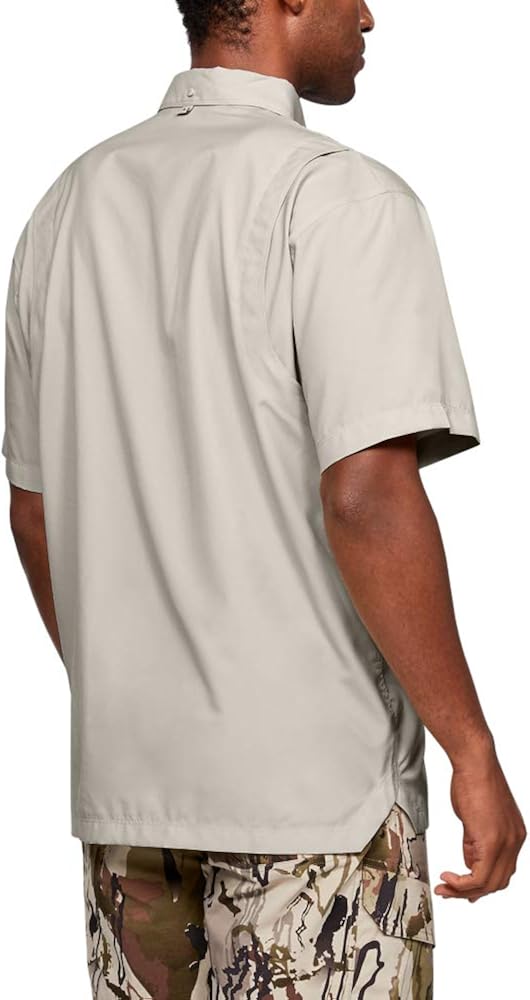 Under Armour Men's Tide Chaser Short Sleeve Shirt: Clothing