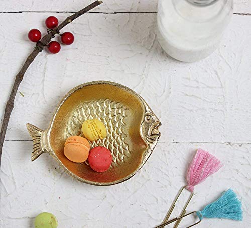 storeindya Trinket Dish Serving Platter Metal Handmade Antique Platter With Brass Platting Finish Serveware Kitchen Dinning Accessory Thanksgiving Return Gift Christmas Festive Present - Thumbnail 2