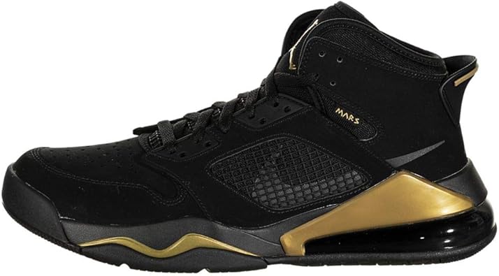jordan tenis preto e dourado