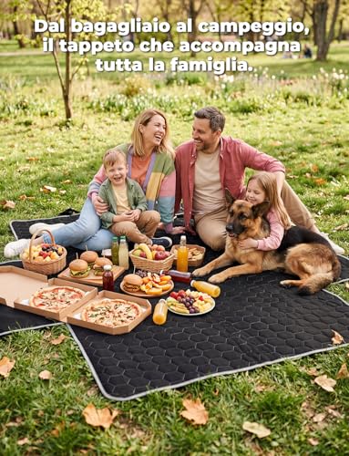 Oasser Car Cover for Dogs with 2 Large Pockets, Waterproof, Anti-Slip, Dustproof, 185 x 103 cm with Side Protection and Bumper, Machine Washable, Universal for Cars and SUVs, Black