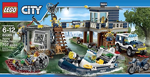 lego city swamp police