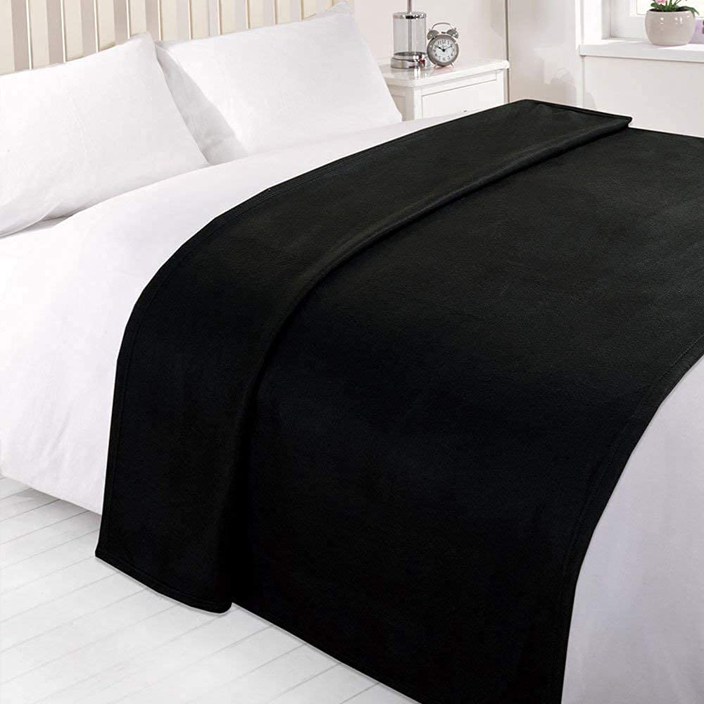 Dreamscene Fleece Throw Blanket for Bed, Super Soft Warm Cosy Plain Black Sofa Throw Blanket Lightweight Single Bedspread Polar Fleece Blankets, 120 x 150cm