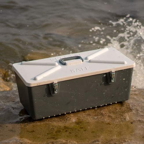 Special Mate 8” Fishing Lure Box Grey/White Body Bait Storage for 128