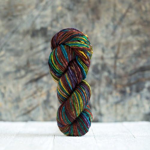 Urth Uneek Worsted 4002