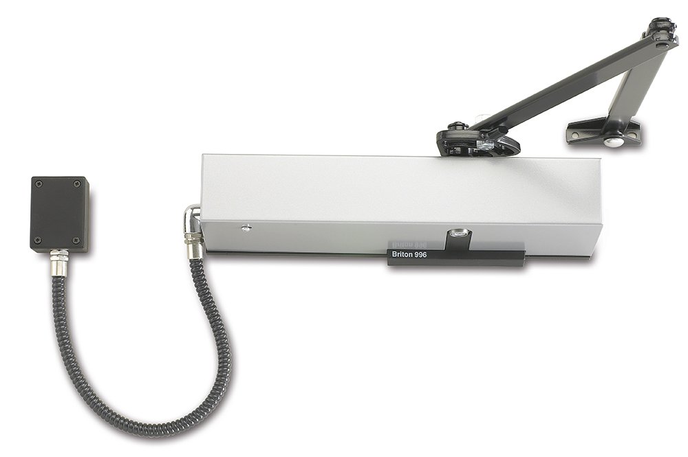 Briton 9963/01.SE CE Closer: Fixed Size 3 Electromagnetic HO/Free Swing Fig.1 & Fig.61 for Fire Doors, Silver