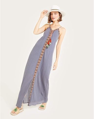 vestido de viscose bordado