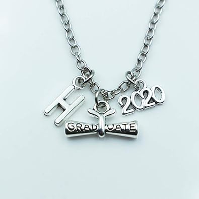 1pz Regalo Per Studenti Laureati Collana Personalizzata Laurea Lettera A Z Amazon It Gioielli