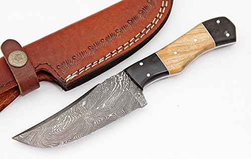 RA-10001 Custom made damascus steel hunting knife olive wood handle, with real leather sheath.