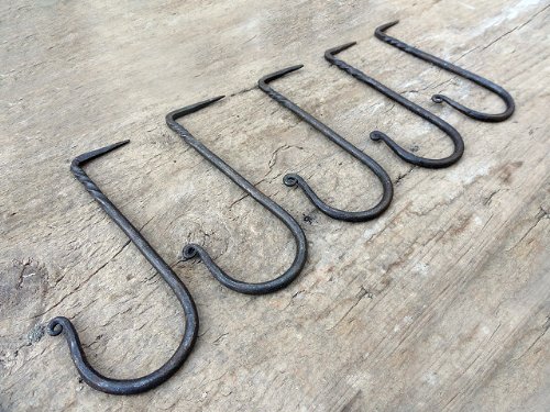SET OF FIVE HANDMADE WROUGHT IRON ANTIQUE STYLE DRESSER HOOK BLACKSMITH CUP HOOK L