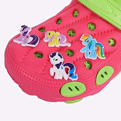 crocs pony