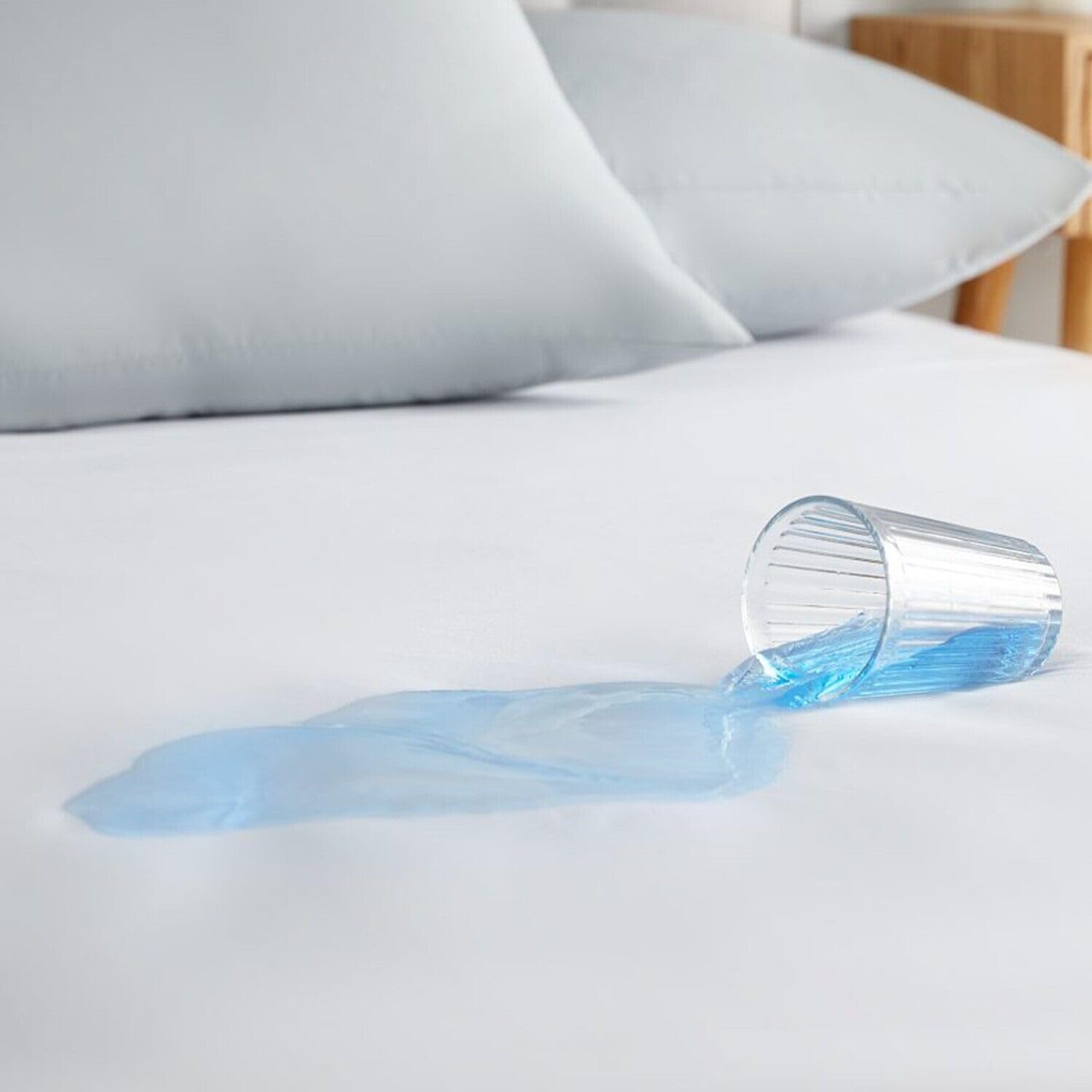 COMFORTNIGHTS "ComfortShield” Corovin Single Waterproof Mattress Protector - "Get superior protection” for your mattress measuring 90 x 190 x 30 cms."