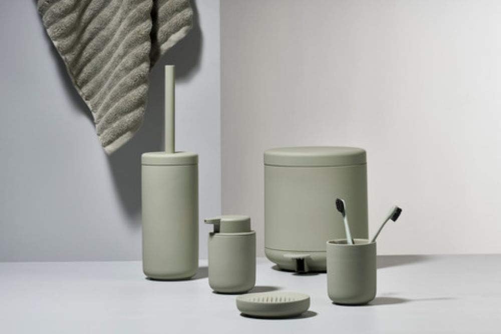 Zone Denmark Ume Bathroom Cosmetic Bin Pedal Bin with Lid for Bathroom with Removable Inner Bucket and Soft Close Diameter 19.5 cm Height 22 cm 4 Litres Eucalyptus - Image 4