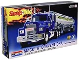 Revell 1:32 Mack 