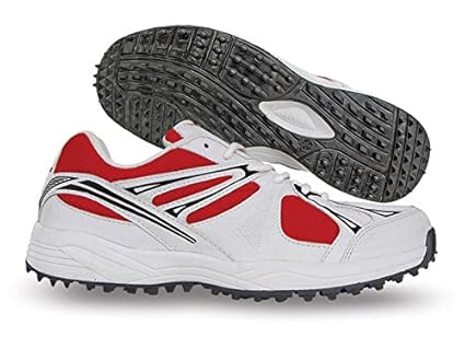nivia cricket shoes