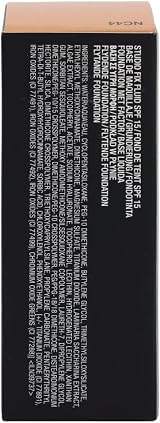 MAC Studio Fix Fluid Foundation SPF 15 Matte Buildable Medium-Full Coverage 24HR view 6
