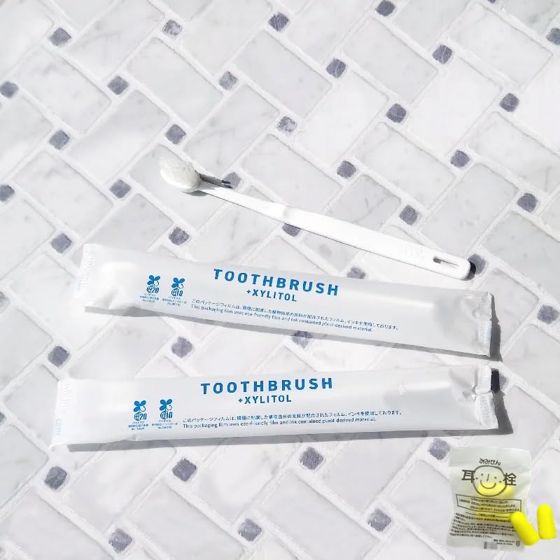 Mua [100 pieces] Made in Japan Disposable Toothbrush with Liquid Toothpaste (Xylitol) / Xylitol