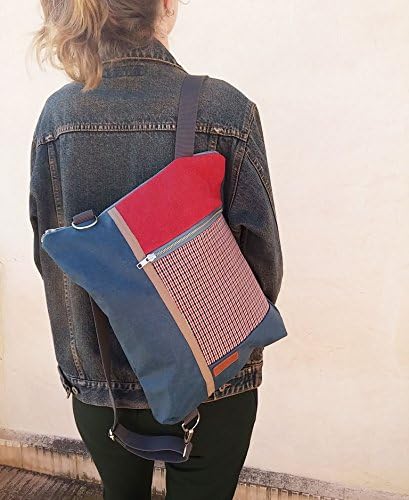 Convertible bagback shoulder bag - aseismanos accessories handmade in Spain- Waxed canvas Shoulder bag- Unique bags - Vegan backpack