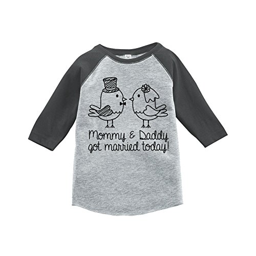 Custom Party Shop Just Married Kids Wedding Raglan Tee 3T Grey