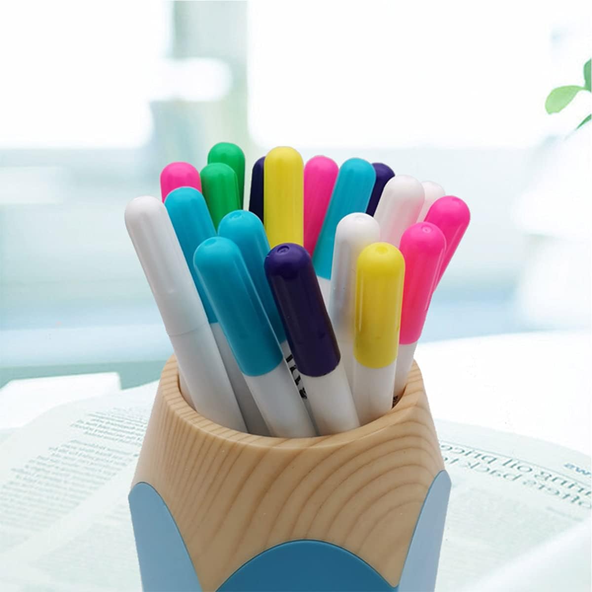 Fabric Marking Pens, 12 Pcs Disappearing Erasable Ink Fabric Marker Pen for Quilting, Dressmaking, Sewing Marking & Tracing Tools (6 Colors)