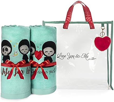Love You Me Beach Towel Set Pool Towel Set In Clear Beach Bag Set Of 2 100 Cotton Embroidered Towels Wedding Gift