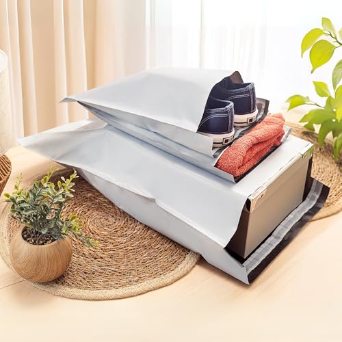 100 Shipping Bags 38 x 52 cm White Plastic Envelopes Opaque Self Adhesive Waterproof and Strong Packaging Envelopes Packaging for Clothes, Books, Shoes and Mailing Packages