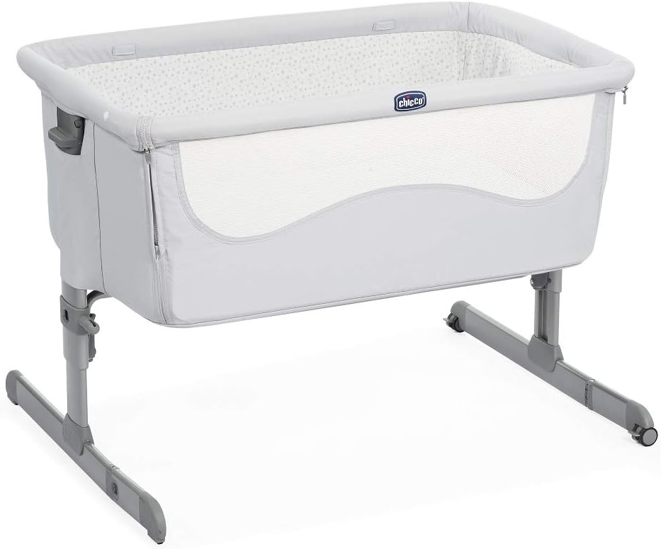 chicco next to me very